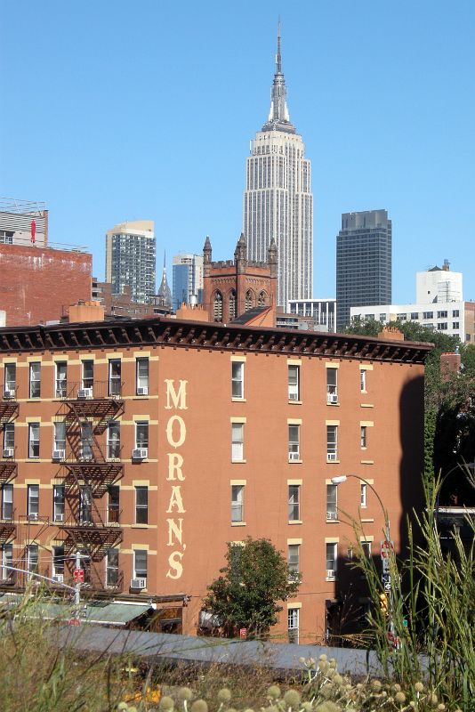 18 Empire State Building From New York High Line At West 18 St